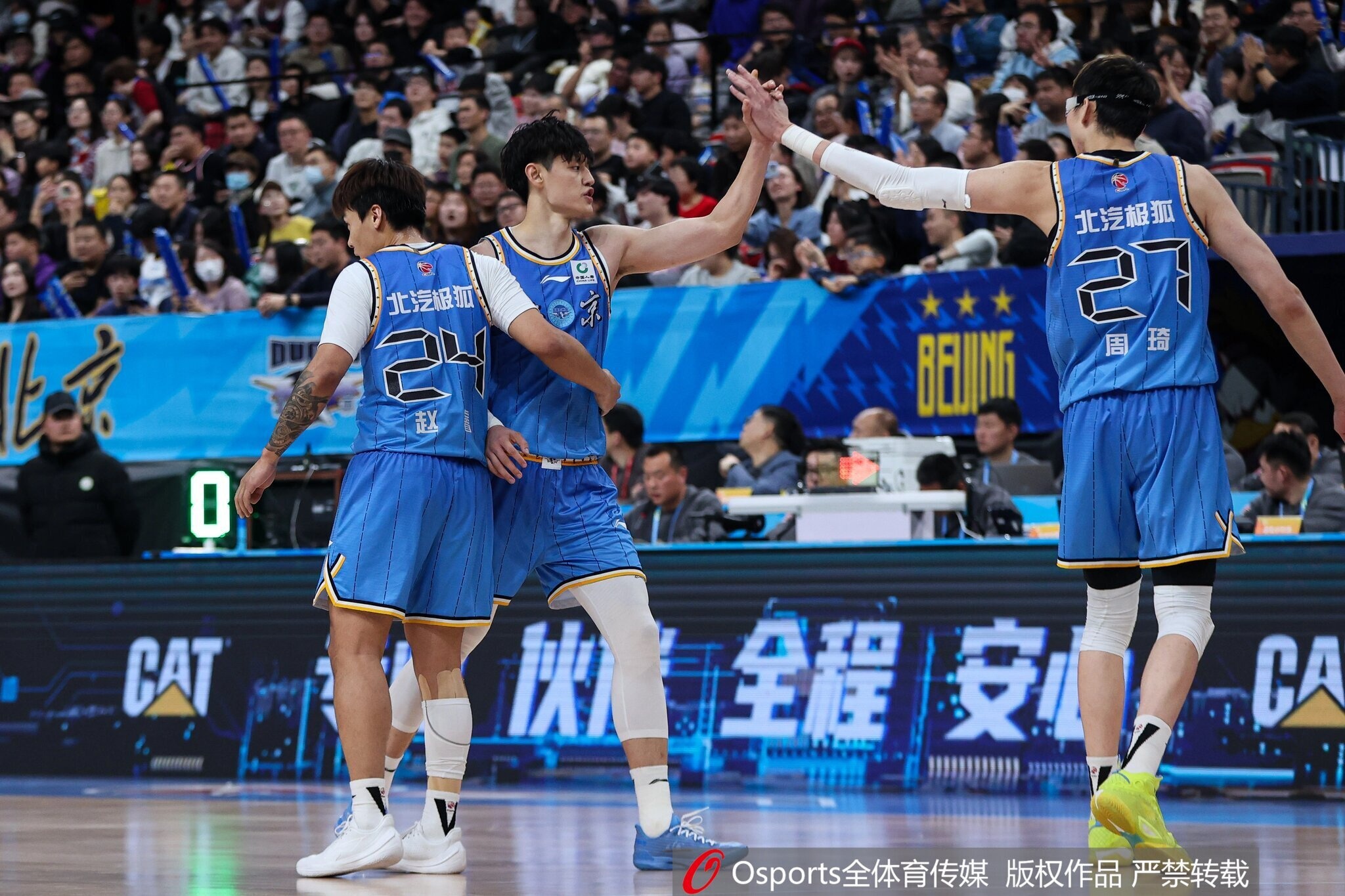 开云娱乐-记者：赵睿斯佩尔曼恢复顺利 周琦眼伤去年未痊愈 小曾腰部肿胀